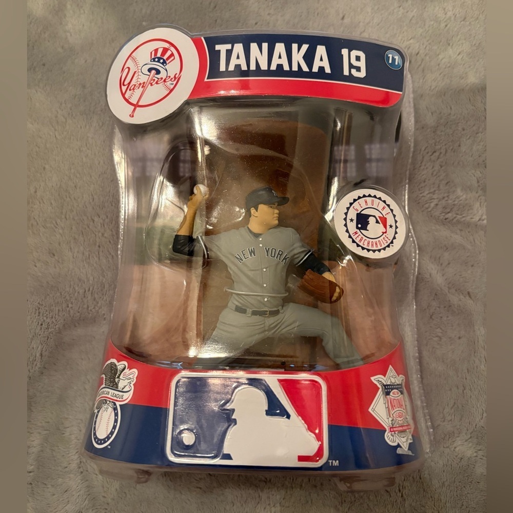 2016 Imports Dragon Masahiro Tanaka #19 New York Yankees 6-inch player figurine